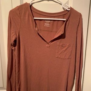 American Eagle long sleeve